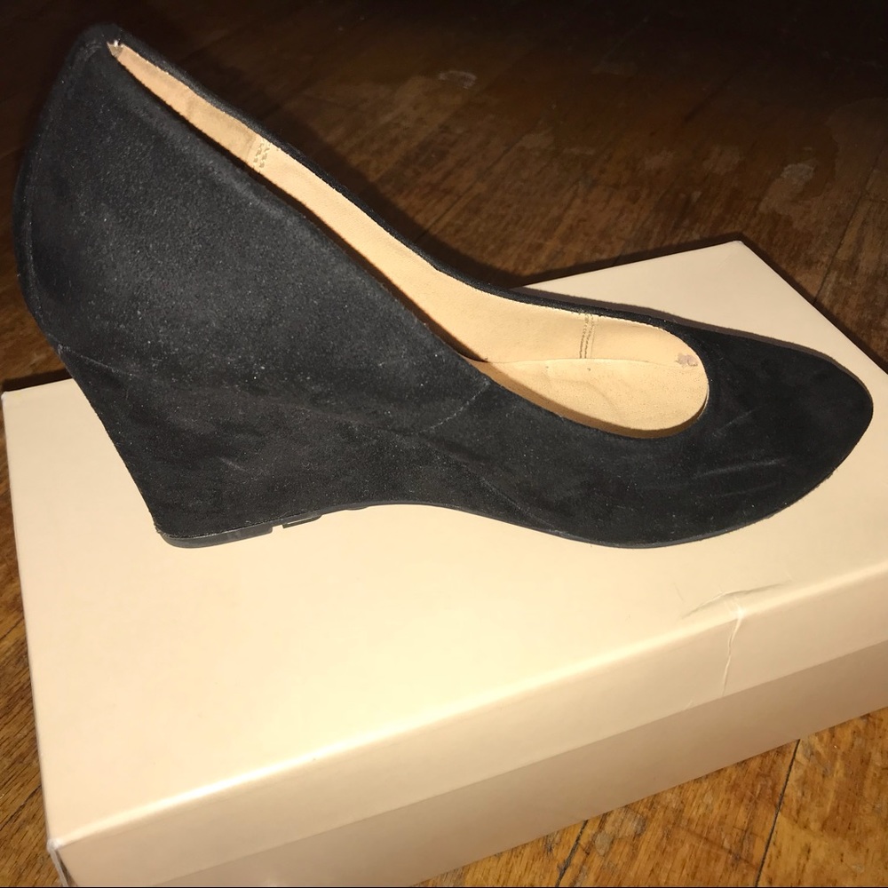 Black Wedge Heels